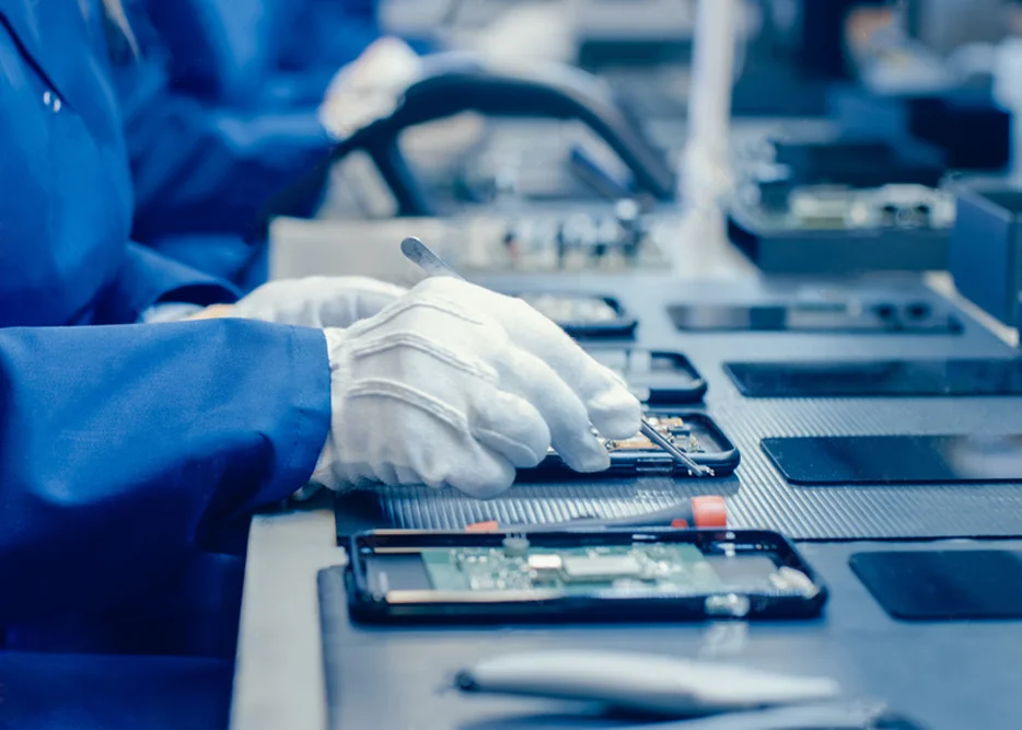 Smartphone production line 2 Smartphone production line 2